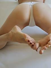wife huge pussy white
