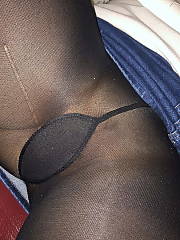 Elle attend vos commentaires Amateur Flashing MILF
