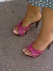 feet milf toe foot