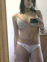 Lynnsey - my ex girl friends sexxy pics.  totally forgot she sent these to me.  never showed anyone before.  but thought what the hell!!!