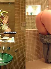 milf wife bathroom spreading