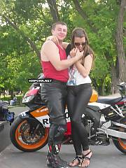 Biker girl and passionate amateur porn with her, see how motorcyclist girl blowing cock and getting her tight bald cunt fucked close up