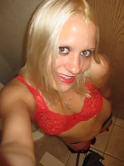 nineteen old blondie party