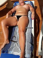 Fake boobies lighthaired housewife