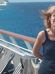 mature wife four fingering