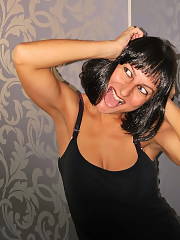brunette milf