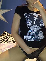 wife flashing milf