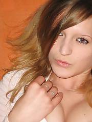 stripping rubbing twat cam