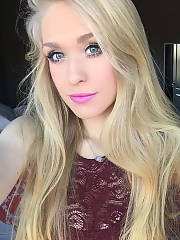 lighthaired college blonde boobies