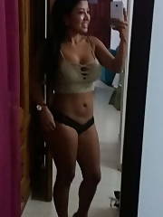 teen latina