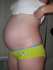 pregnant voyeur