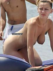 beach teasing flashing legs