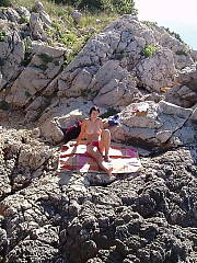 teen couple vacation brunette