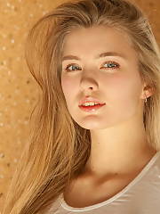 teen strips show blonde