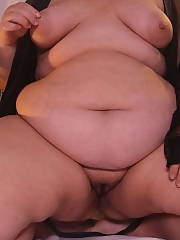 belly bbw hooters