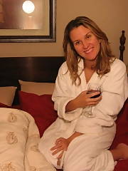 Mrs D Amateur MILF Mature