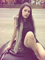 teen lingerie mirror selfie