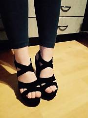 teen shoes creampie feet