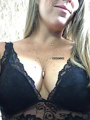 My ex Juliana a slut dancer from ebateca Brazil and likes cock