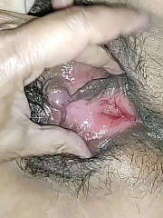 hairy vagina fingerfucking close