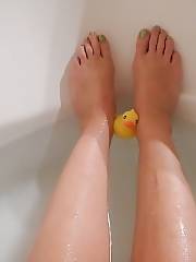 blonde bath