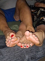 feet showing