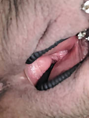 fat pierced snatch toying